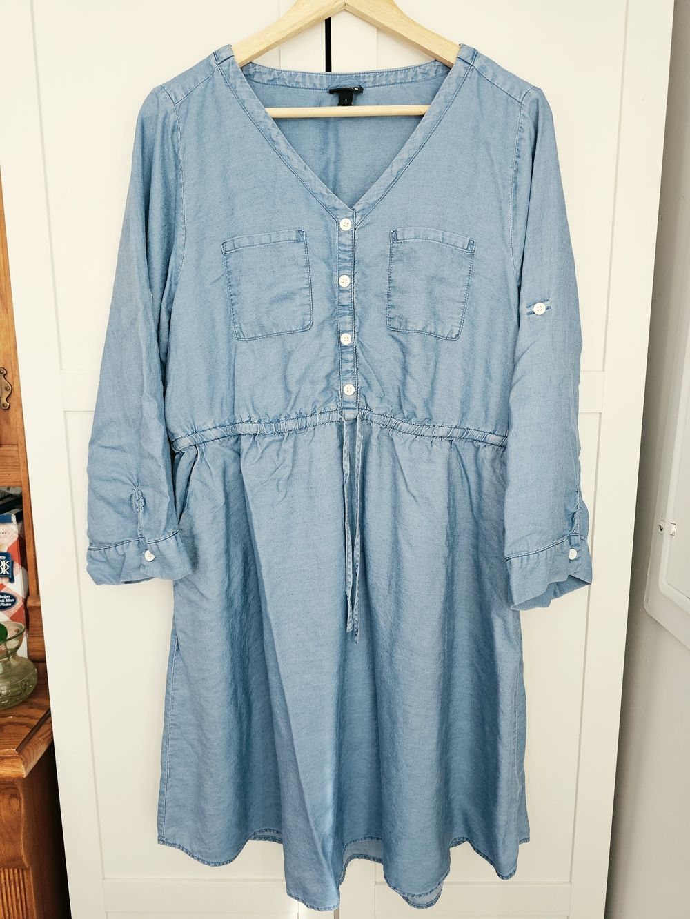 Torrid Blue Lyocell Chambray Roll-Tab Sleeve Shirt Dress V-Neck Plus Size 1 / 1X